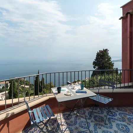 The Charming House Lägenhet Taormina Exteriör bild