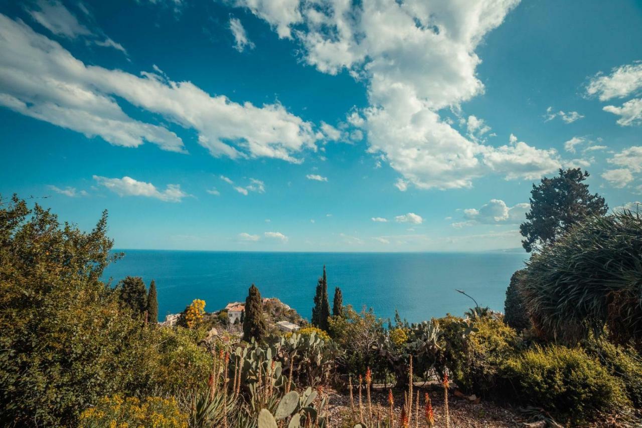 The Charming House Lägenhet Taormina Exteriör bild